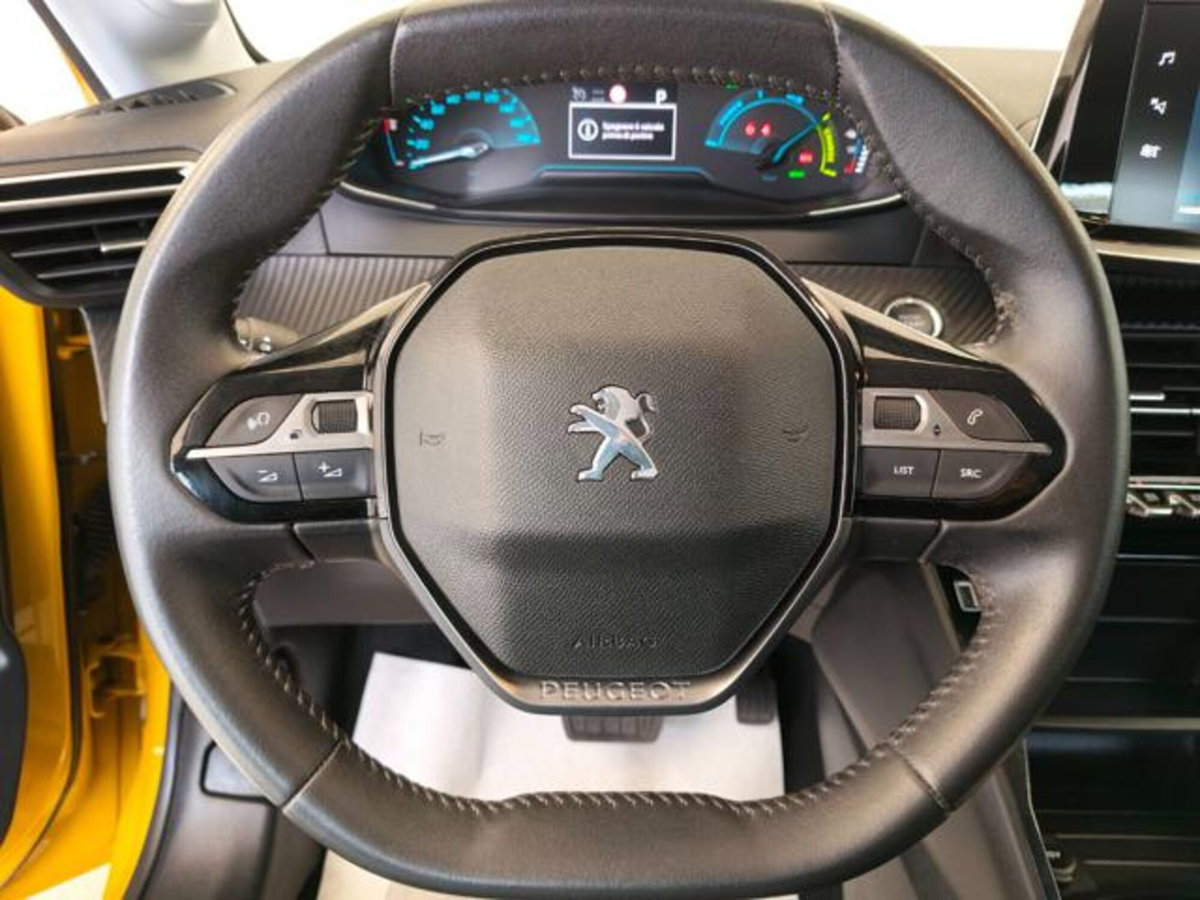 Peugeot 208 50 kWh Active (13)