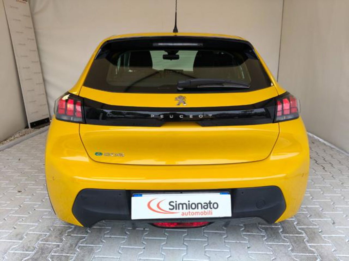 Peugeot 208 50 kWh Active (5)