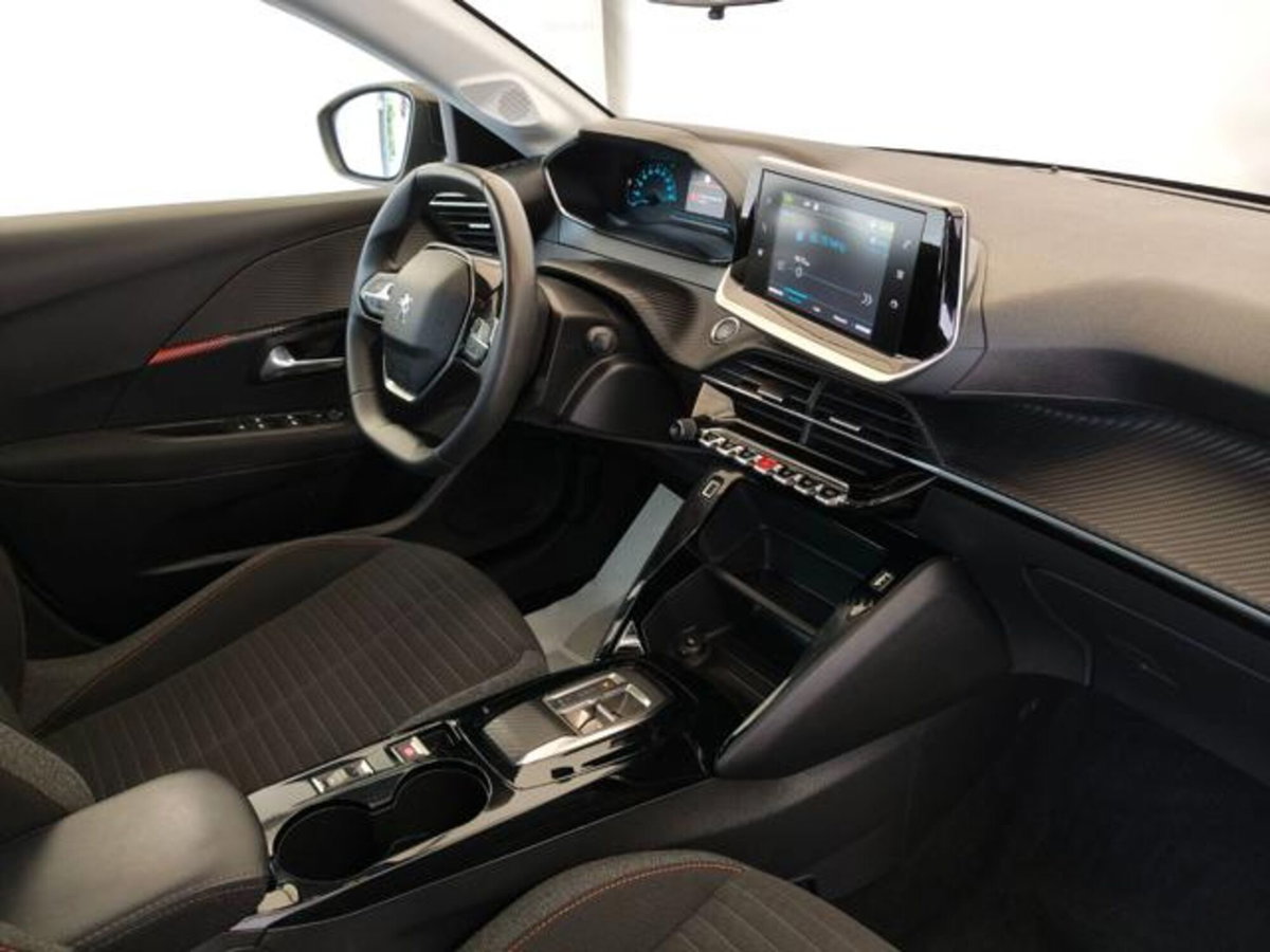 Peugeot 208 50 kWh Active (9)