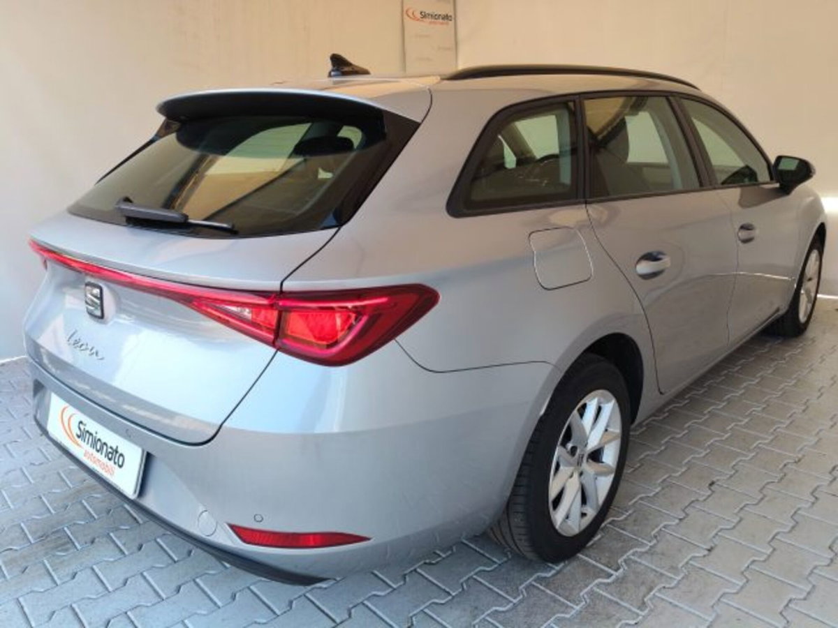 SEAT Leon ST Sportstourer 2.0 TDI 150 CV 4Drive DSG Business (6)