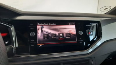 Volkswagen Polo 2.0 tsi GTI dsg (10)