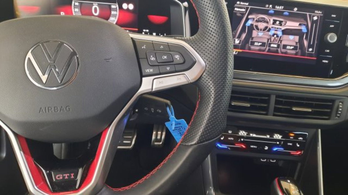 Volkswagen Polo 2.0 tsi GTI dsg (16)