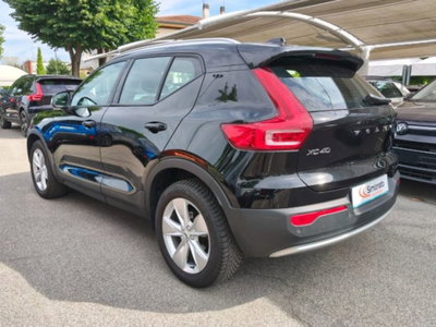 Volvo XC40 T2 automatico Core (6)
