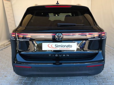 Volkswagen Tiguan 2.0 TDI 150 CV SCR DSG 4MOTION Life (6)