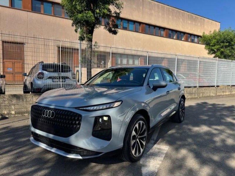 Audi Q3 35 TDI quattro S tronic Business Advanced