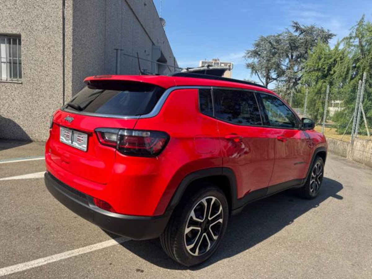 Jeep Compass 1.5 Turbo T4 130CV MHEV 2WD Limited (3)