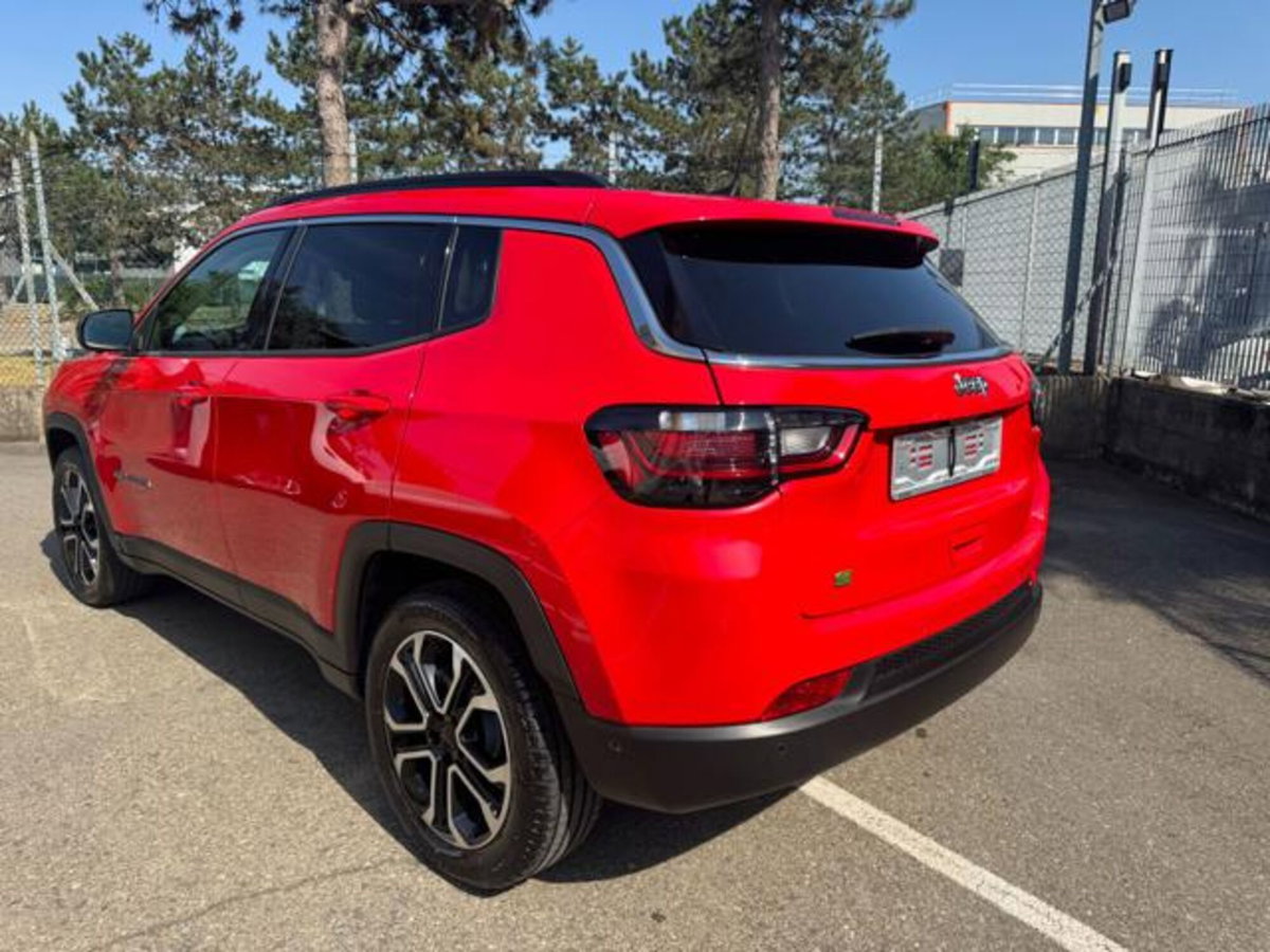 Jeep Compass 1.5 Turbo T4 130CV MHEV 2WD Limited (4)