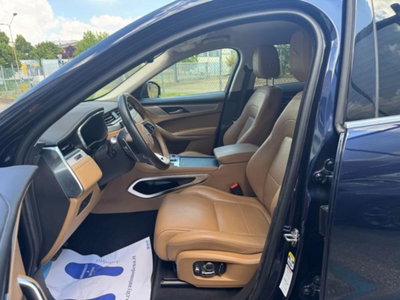 Jaguar F-Pace 2.0 D 204 CV AWD aut. R-Dynamic Black (6)