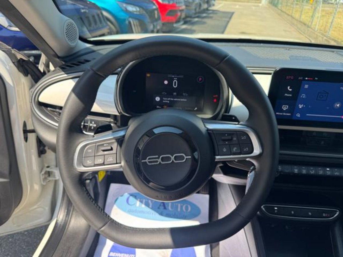 Fiat 600 1.2 Business 100cv (13)