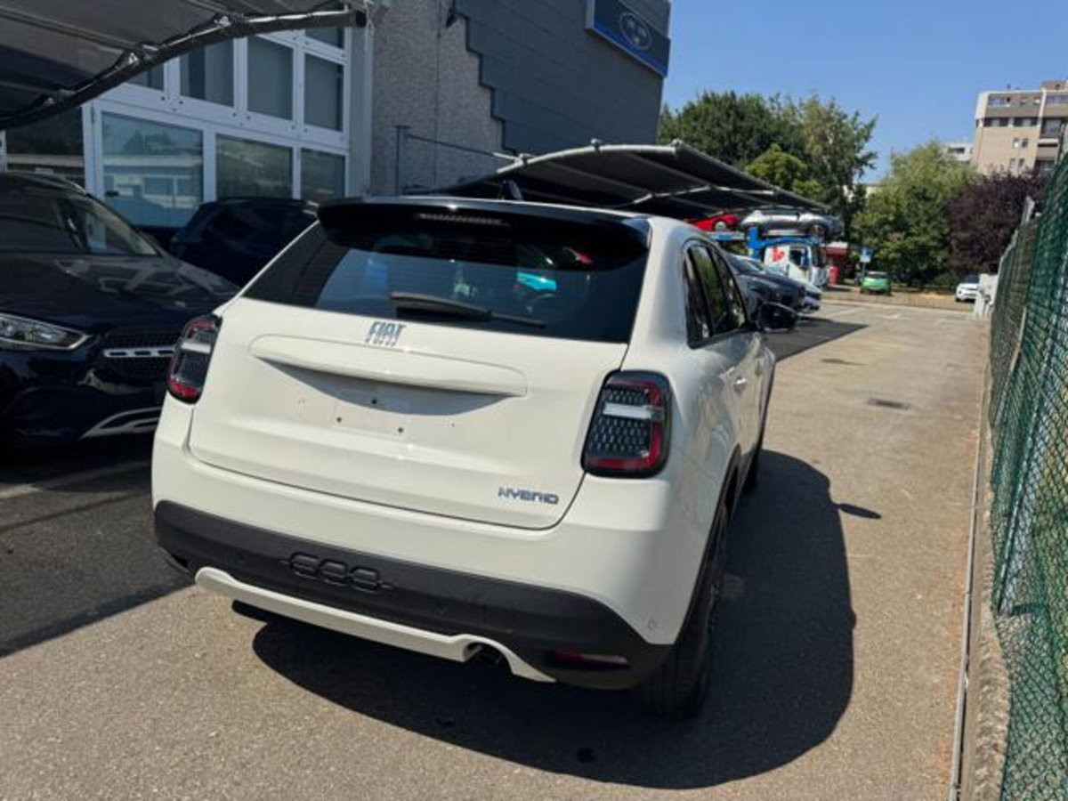 Fiat 600 1.2 Business 100cv (4)