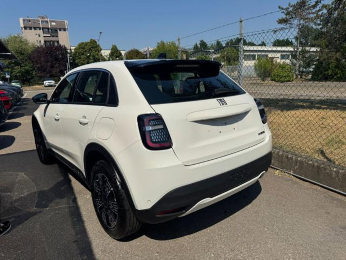 Fiat 600 1.2 Business 100cv (5)