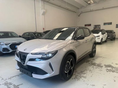 Alfa Romeo Junior 1.2 ibrida Speciale 145cv edct6 nuova