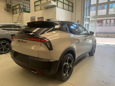 Alfa Romeo Junior 1.2 ibrida Speciale 145cv edct6 (4)
