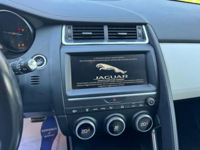 Jaguar E-Pace 2.0D 150 CV AWD aut. R-Dynamic S (7)