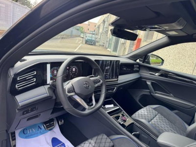 Volkswagen Tiguan 2.0 tdi R-Line 4motion 193cv dsg (9)