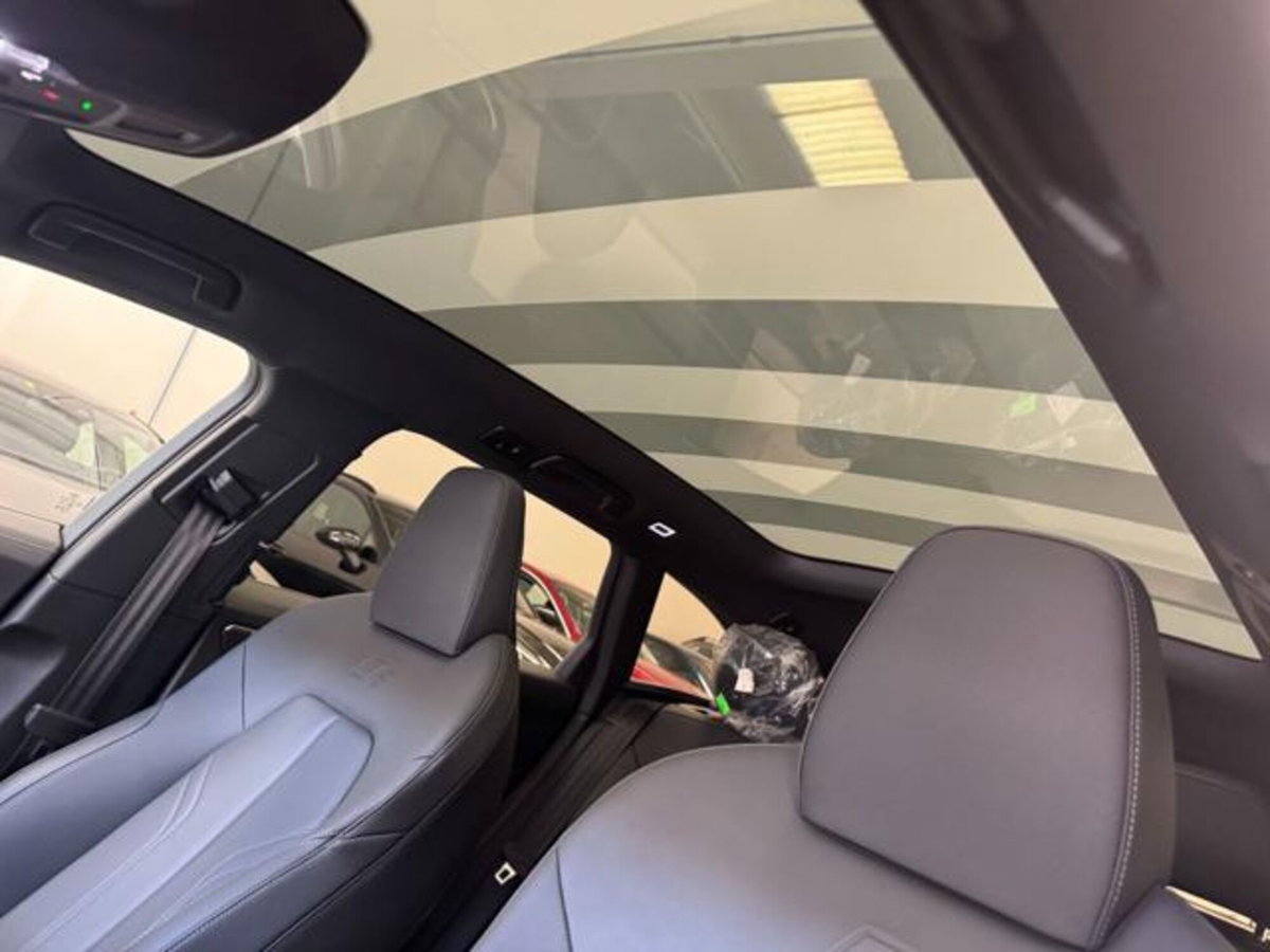 Audi A6 Avant 40 2.0 TDI S tronic Business Plus (13)