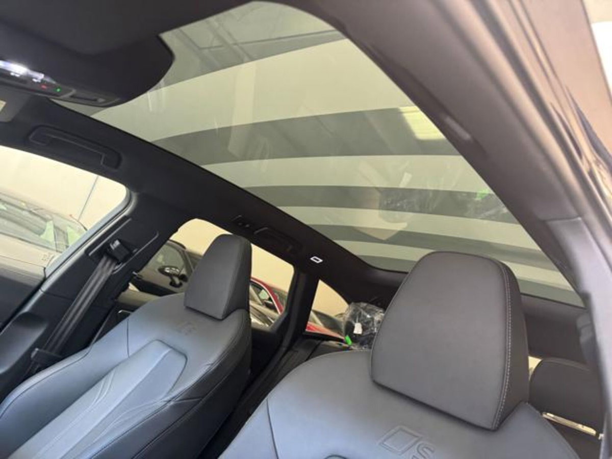 Audi A6 Avant 40 2.0 TDI S tronic Business Plus (14)