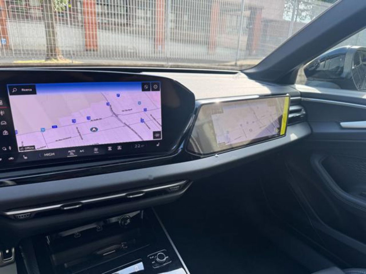 Audi A6 Avant 40 2.0 TDI S tronic Business Plus (16)