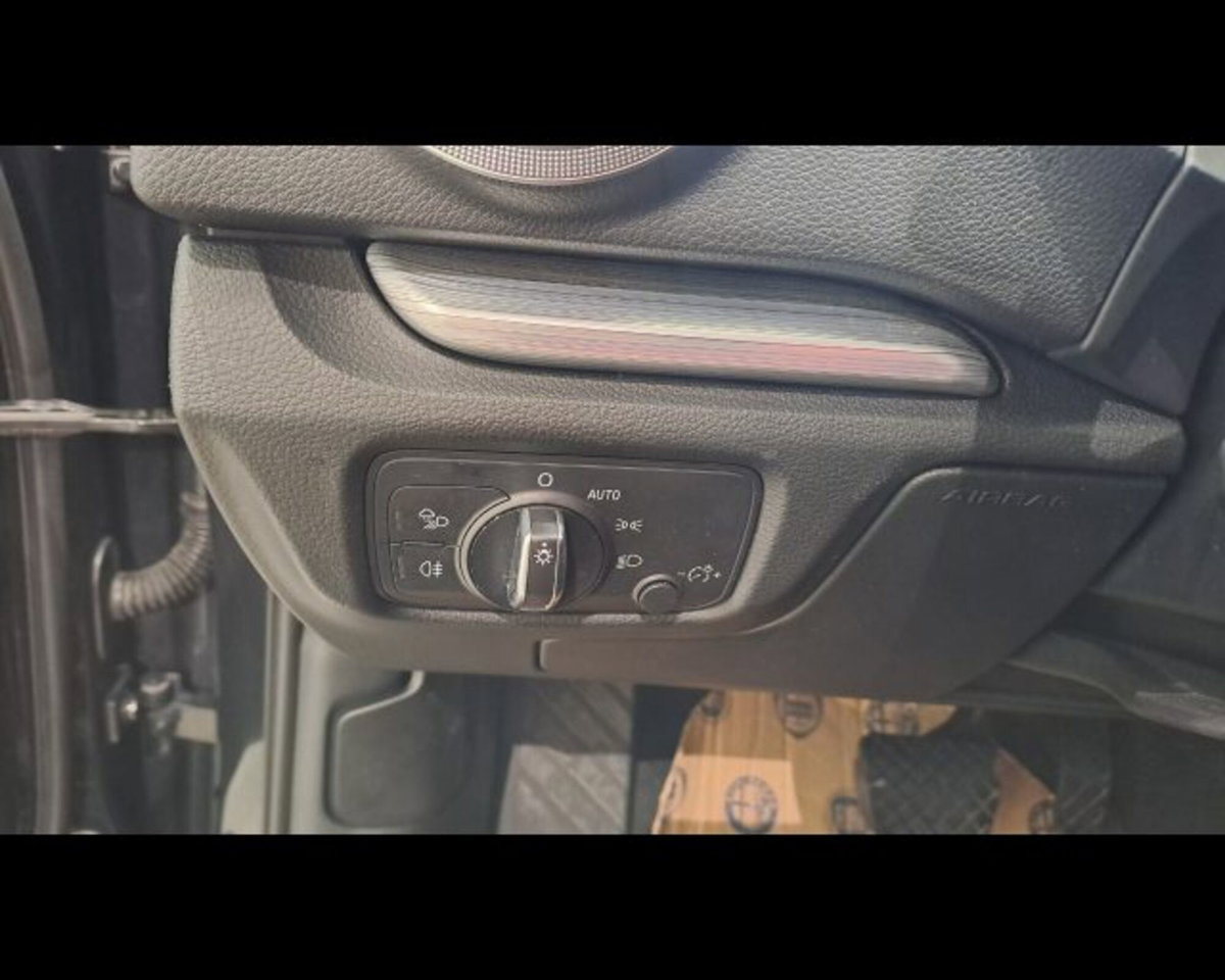 Audi A3 1.6 TDI Business (15)