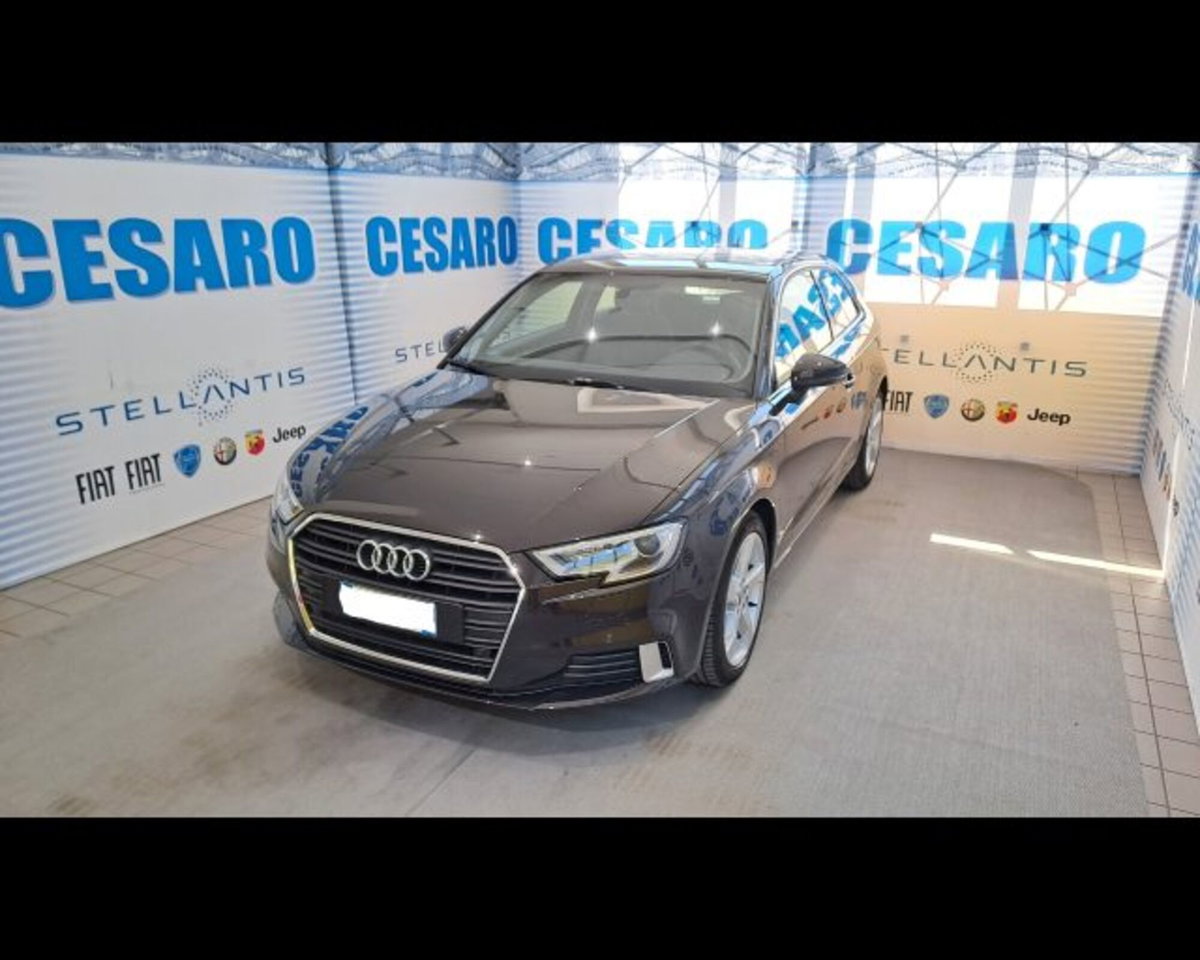 Audi A3 1.6 TDI Business (2)