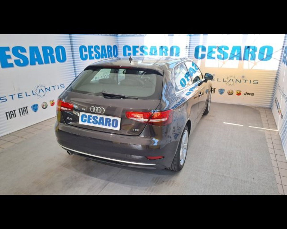 Audi A3 1.6 TDI Business (3)
