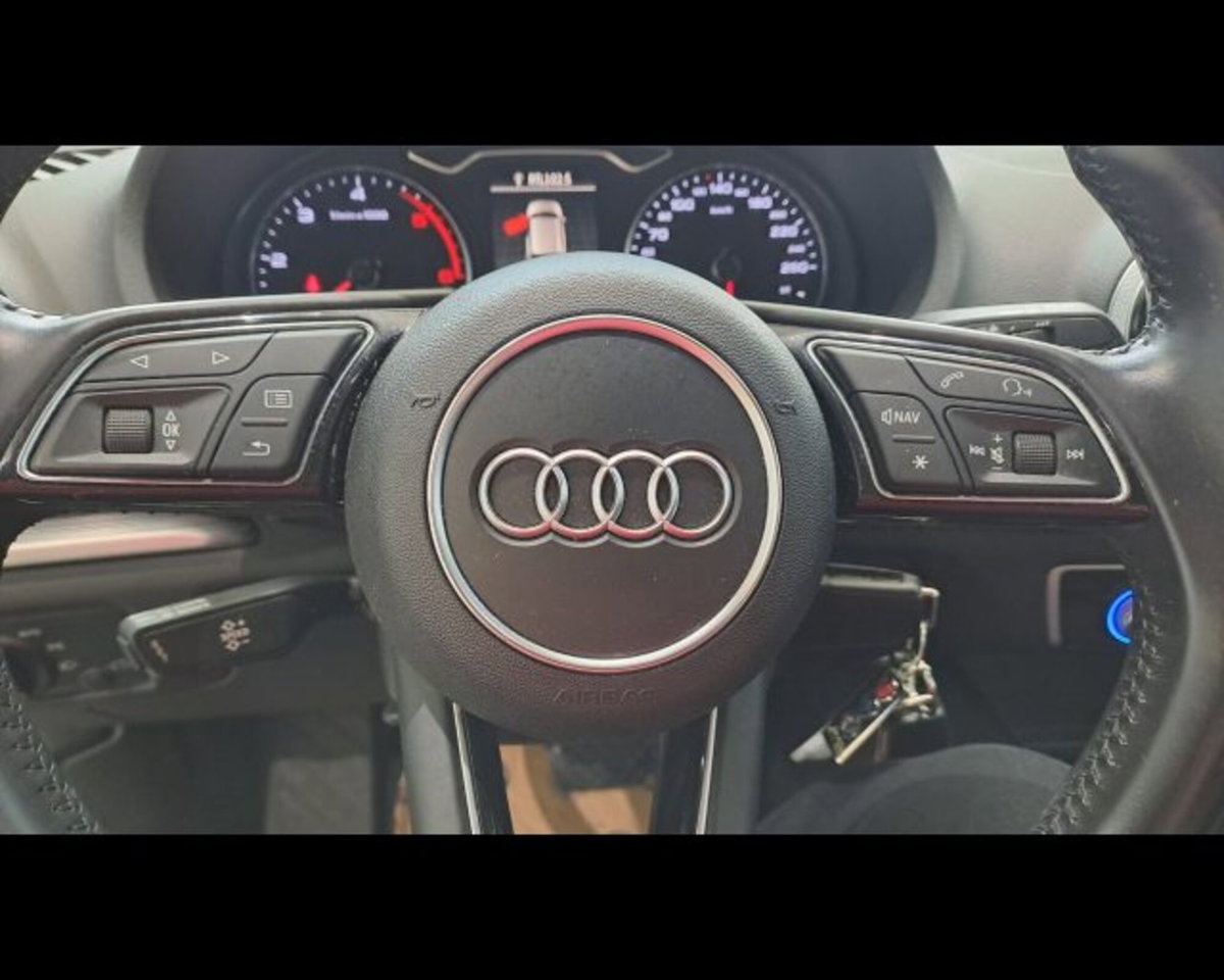 Audi A3 1.6 TDI Business (7)