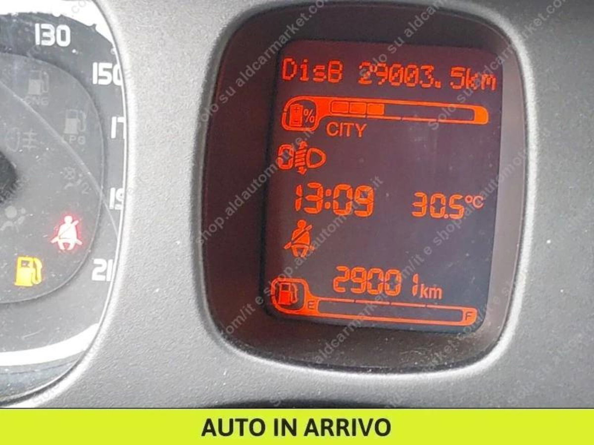 Fiat Panda 1.0 firefly hybrid s&s 70cv 5p.ti (4)