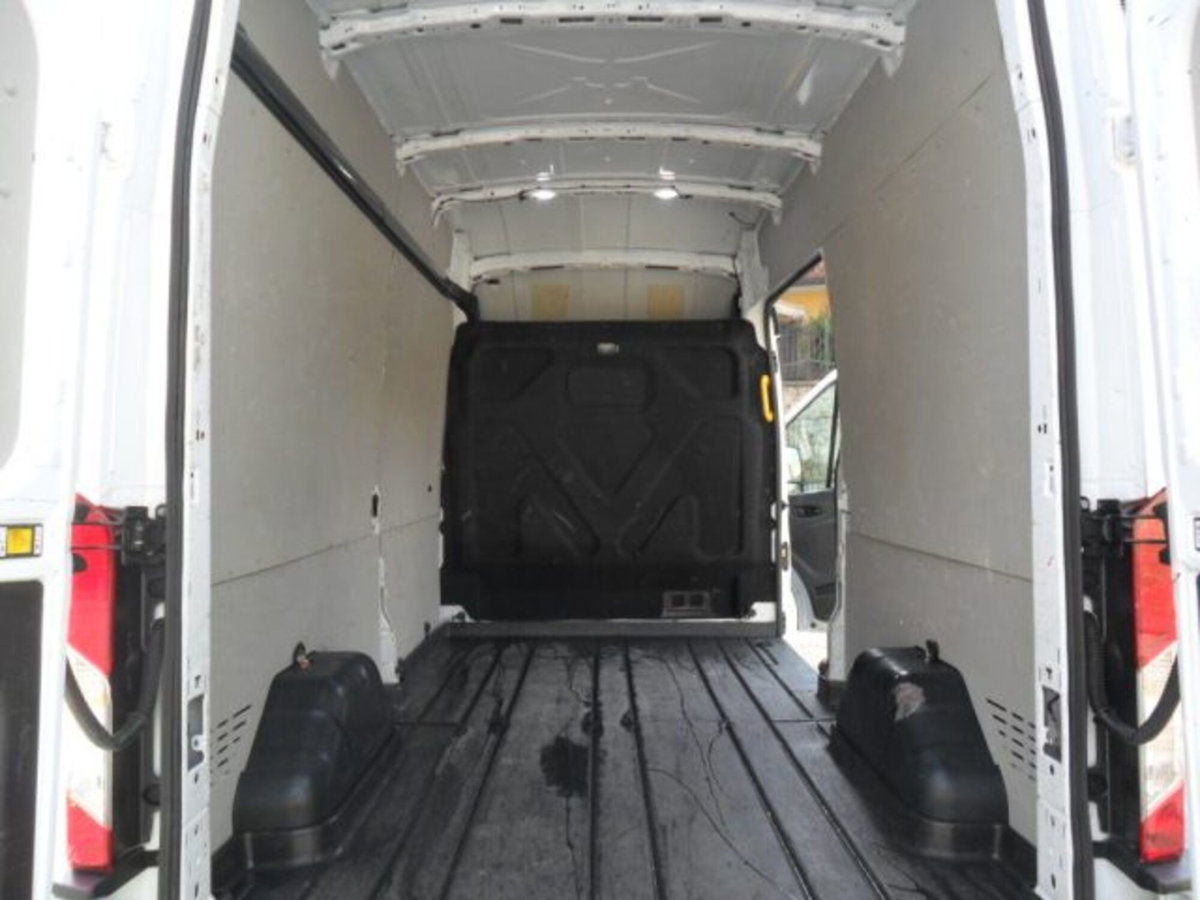 Ford Transit Telaio 350 2.0 EcoBlue 130CV PL-SL 4p.Furgonato Trend (10)
