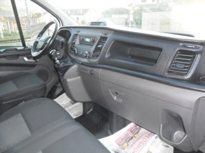 Ford Tourneo Custom 320 2.0 EcoBlue 130CV PC c/sollev. Titanium (18)