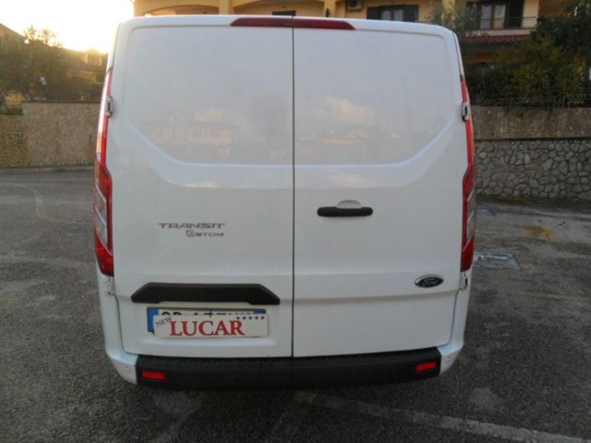 Ford Tourneo Custom 320 2.0 EcoBlue 130CV PC c/sollev. Titanium (8)