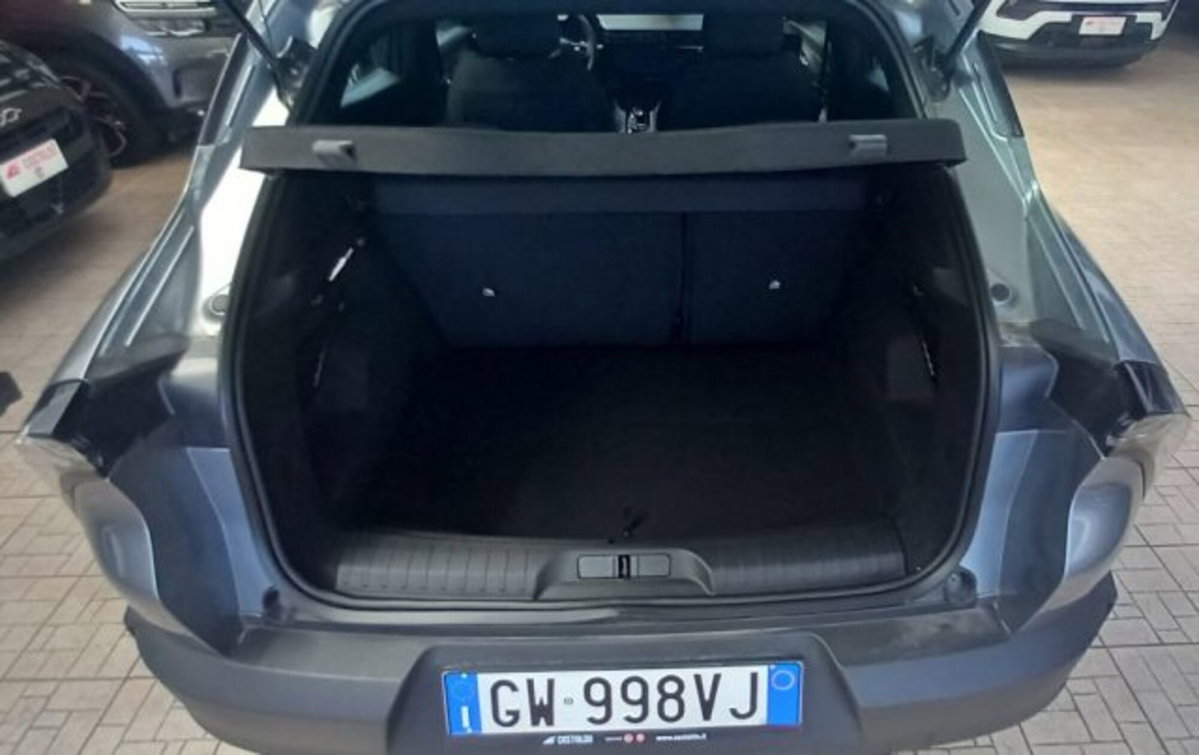Alfa Romeo Junior 1.2 ibrida 145cv edct6 (5)