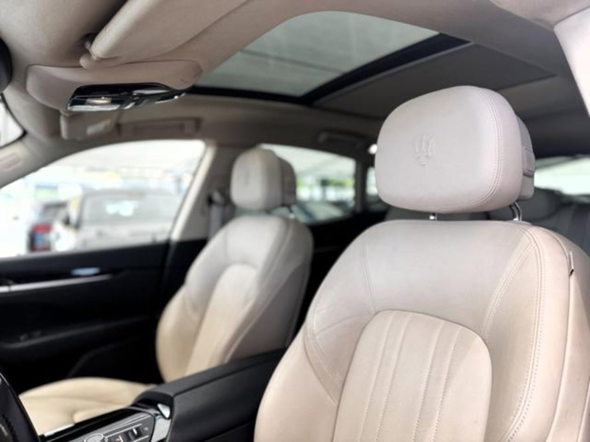 Maserati Levante Levante V6 Diesel AWD Granlusso (10)