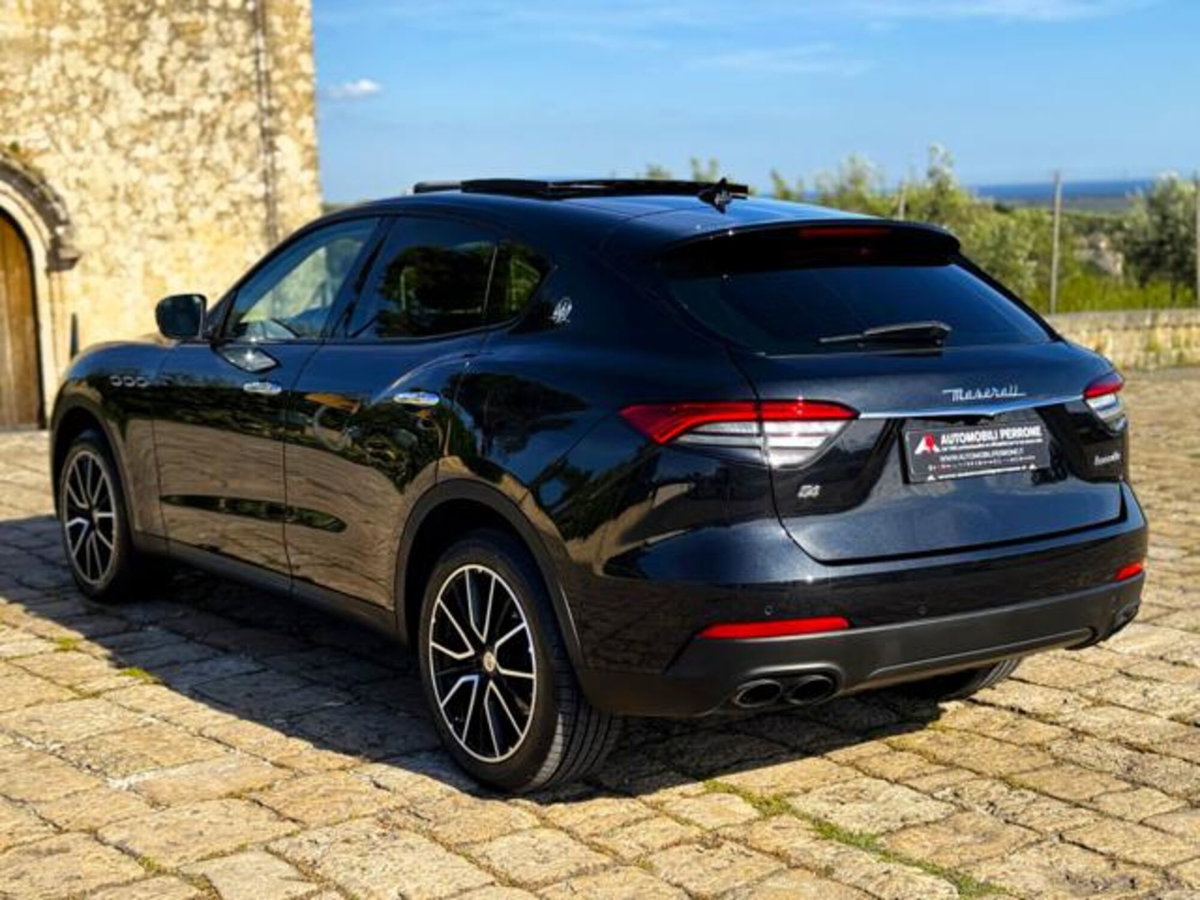 Maserati Levante Levante V6 Diesel AWD Granlusso (13)