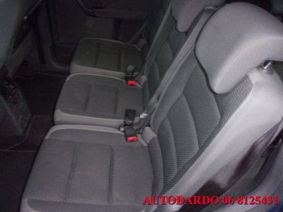 Volkswagen Touran 1.6 TDI Comfortline (9)