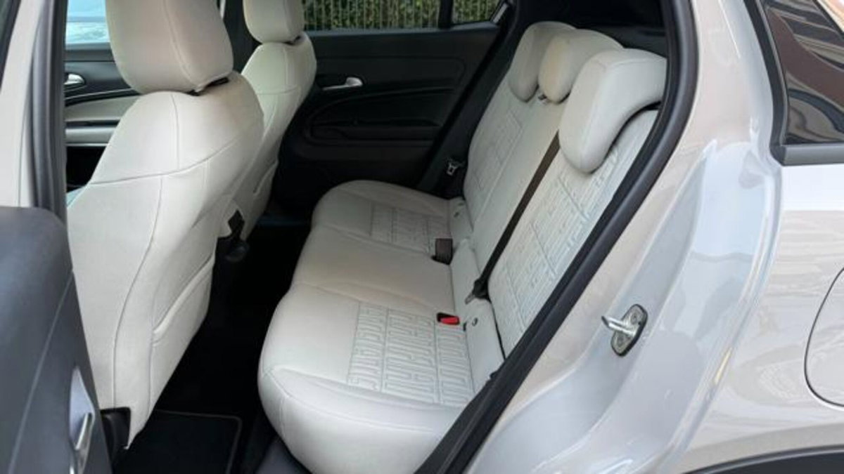 Fiat 600 1.2 hybrid La Prima 110cv auto (15)