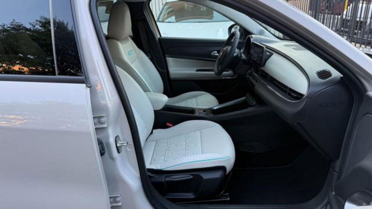 Fiat 600 1.2 hybrid La Prima 110cv auto (18)