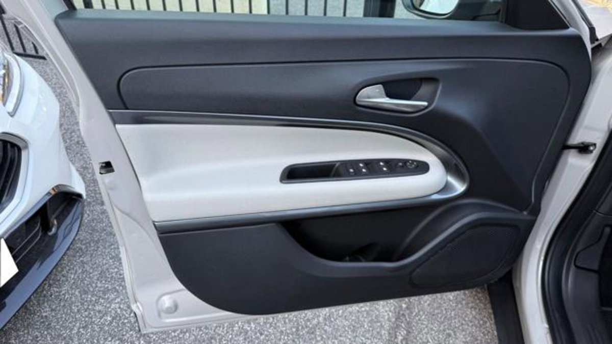 Fiat 600 1.2 hybrid La Prima 110cv auto (20)