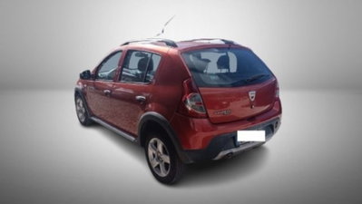 Dacia Sandero Stepway 1.6 8V GPL 85CV (9)