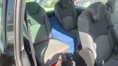 Citroen C8 2.0 HDi 120CV Ideal (12)