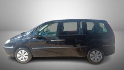 Citroen C8 2.0 HDi 120CV Ideal (8)
