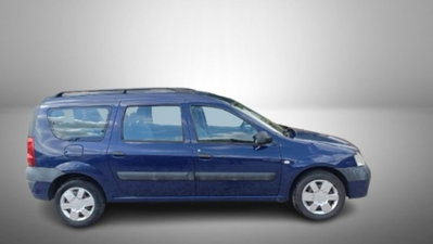 Dacia Logan Station Wagon MCV 1.6 16V 7 posti Lauréate (9)