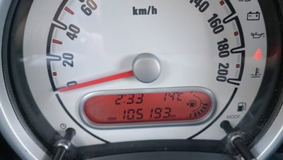 Opel Agila 1.0 12V 65CV (15)