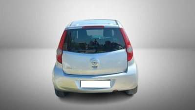 Opel Agila 1.0 12V 65CV (5)