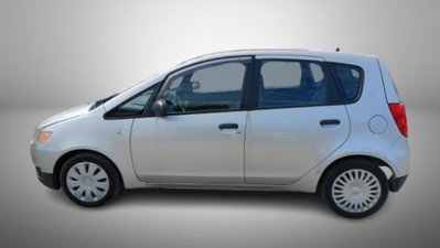 Mitsubishi Colt 1.1 12V 5p. GPL Inform (8)
