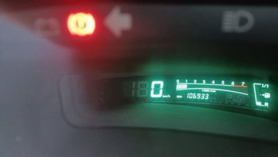 Toyota Yaris 1.0 5 porte (16)