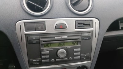 Ford Fusion 1.4 16V 5p. (13)