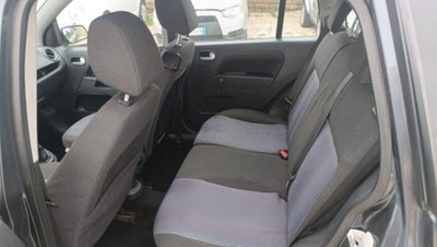 Ford Fusion 1.4 16V 5p. (16)