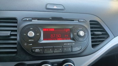 Kia Picanto 1.0 12V 5 porte Easy (16)