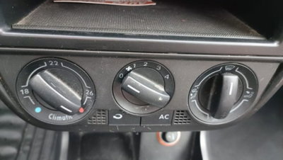 Volkswagen Fox 1.4 (14)