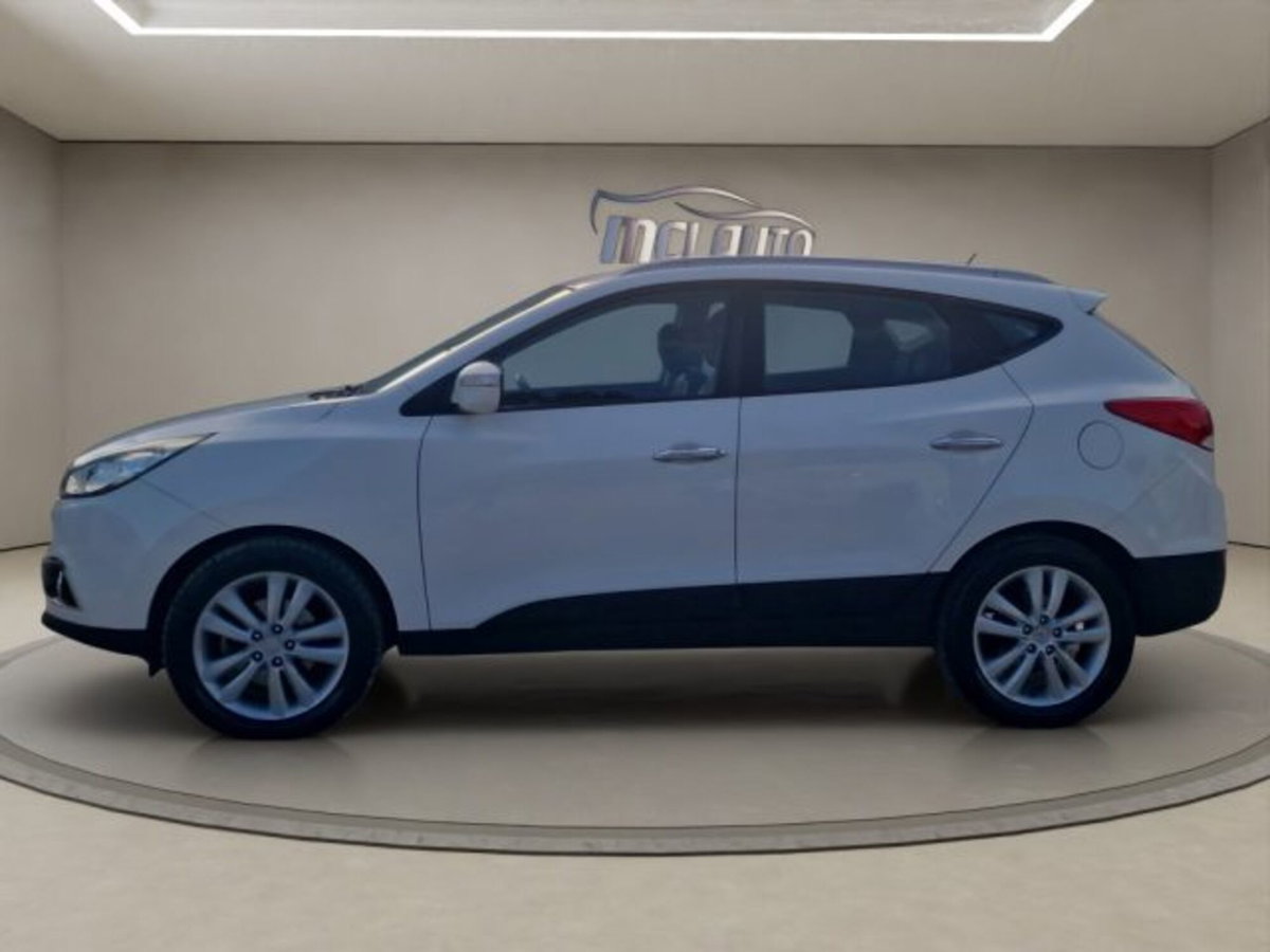Hyundai ix35 2.0 CRDi 2WD Comfort (2)